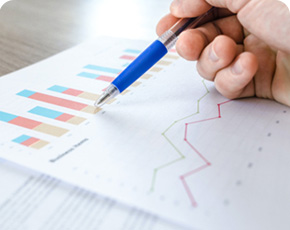 성별로 불평등한 사회를 보여주고<br>이를 개선하기 위해 만들어지는<br>모든 통계를 모았습니다.